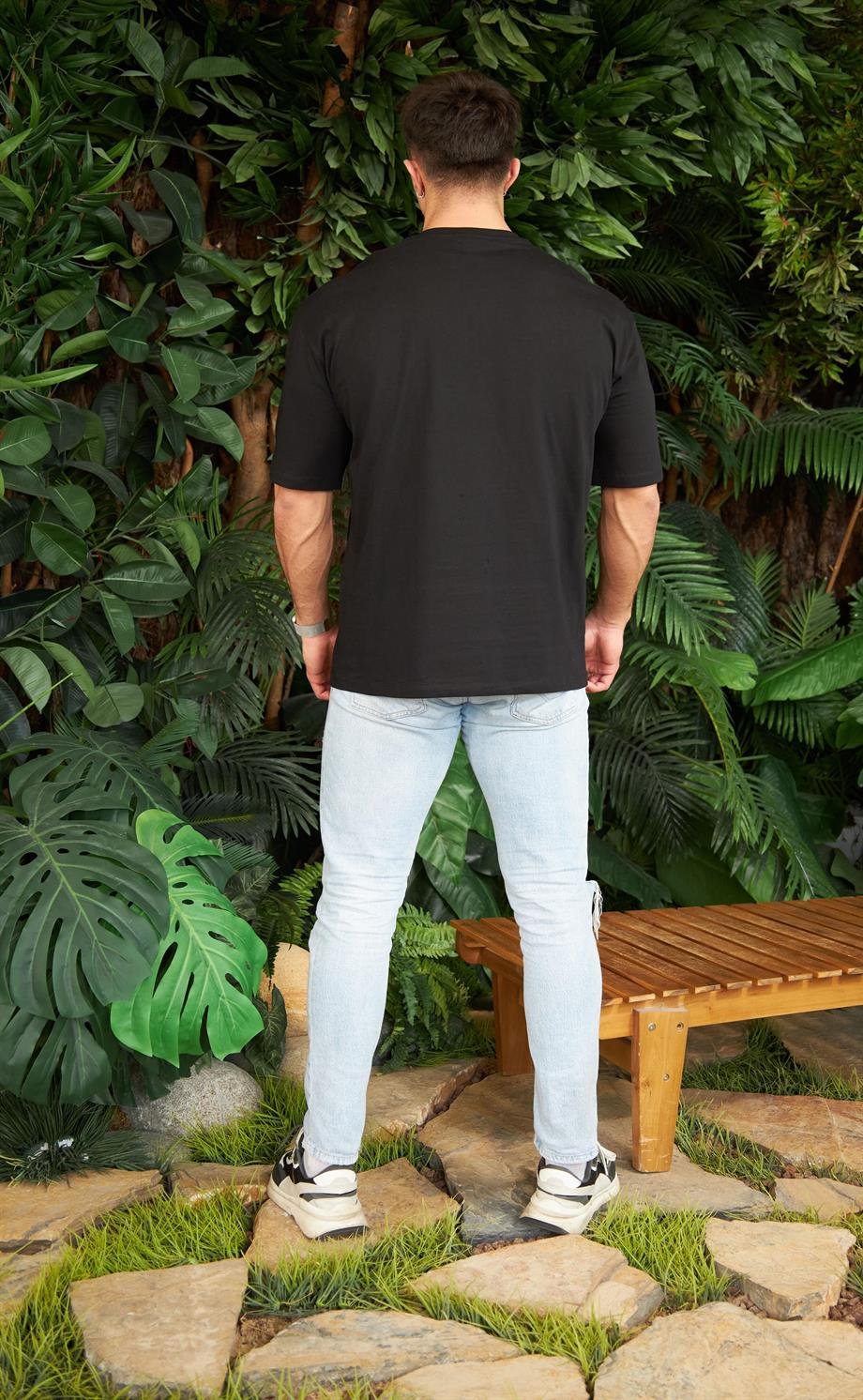 Omzu Detaylı Oversize Tshirt