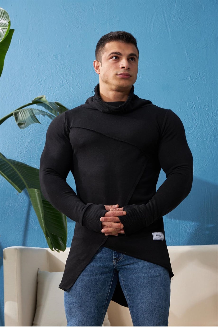 Parçalı Parmak Geçmeli Slim Fit Siyah Sweatshirt