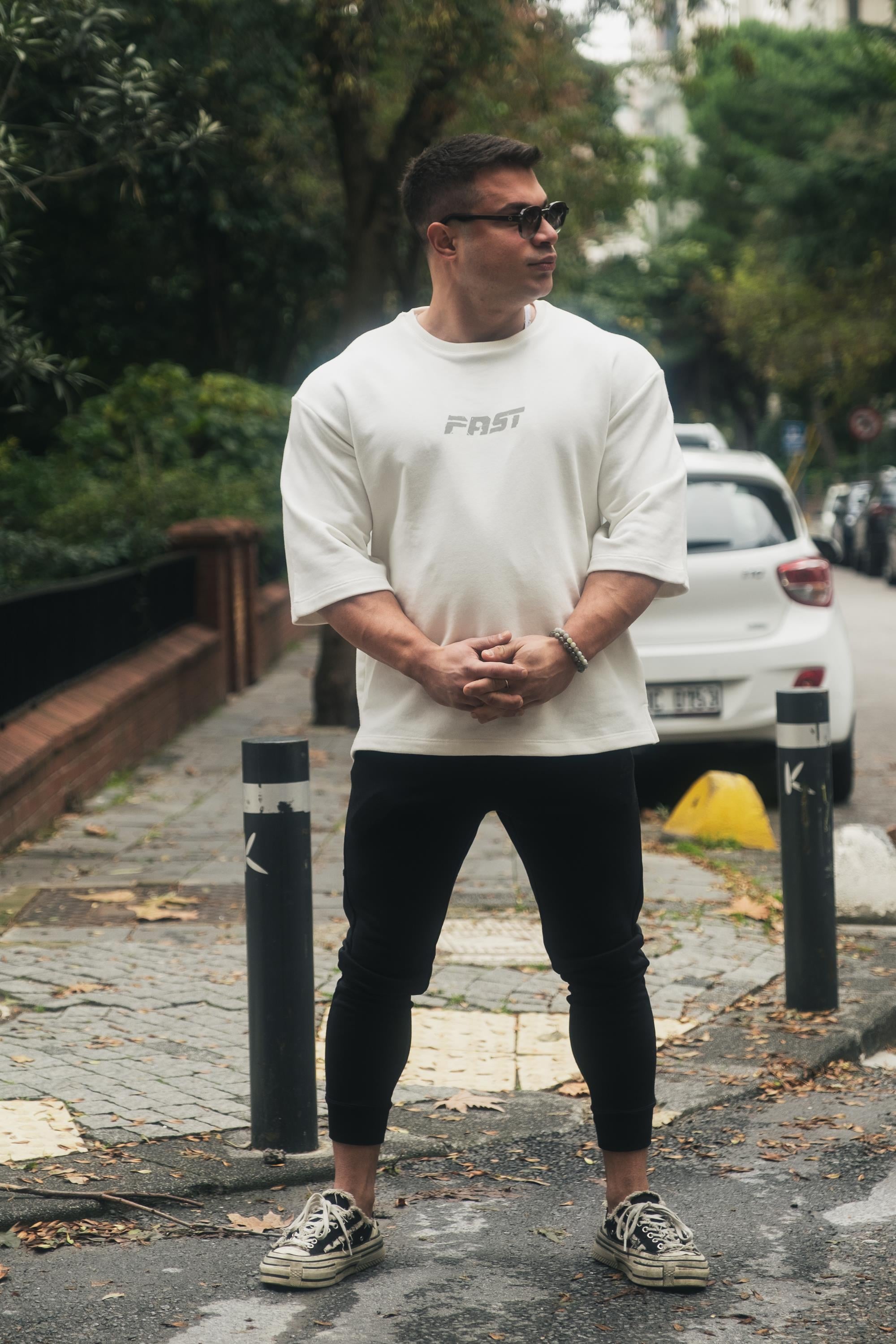 Sırtı Baskılı Yarasa Kol Oversize Sweatshirt Beyaz