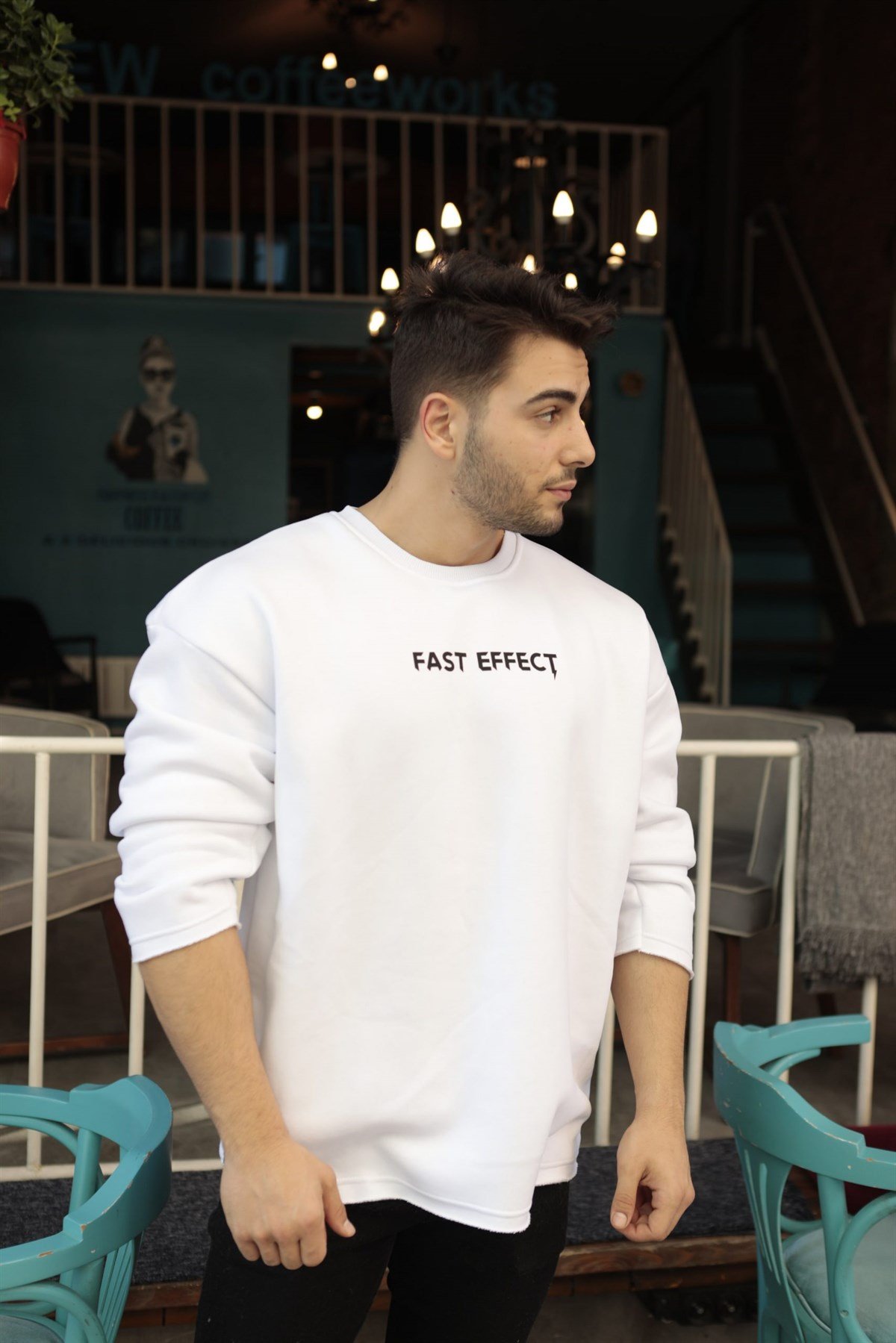 Yanı Fermuar Detaylı Salaş Beyaz Oversize Sweatshirt