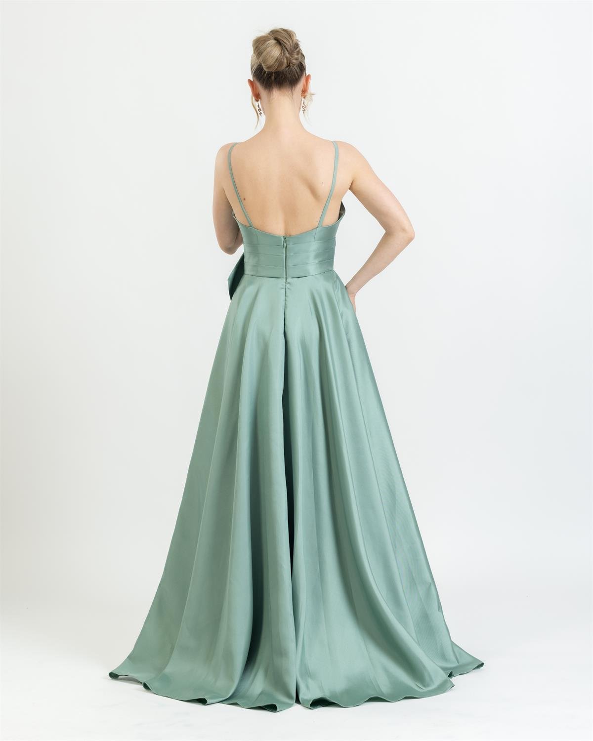 İP ASLIKI SATEN KURDELE DETAYLI ŞIK UZUN ABİYE ELBİSE