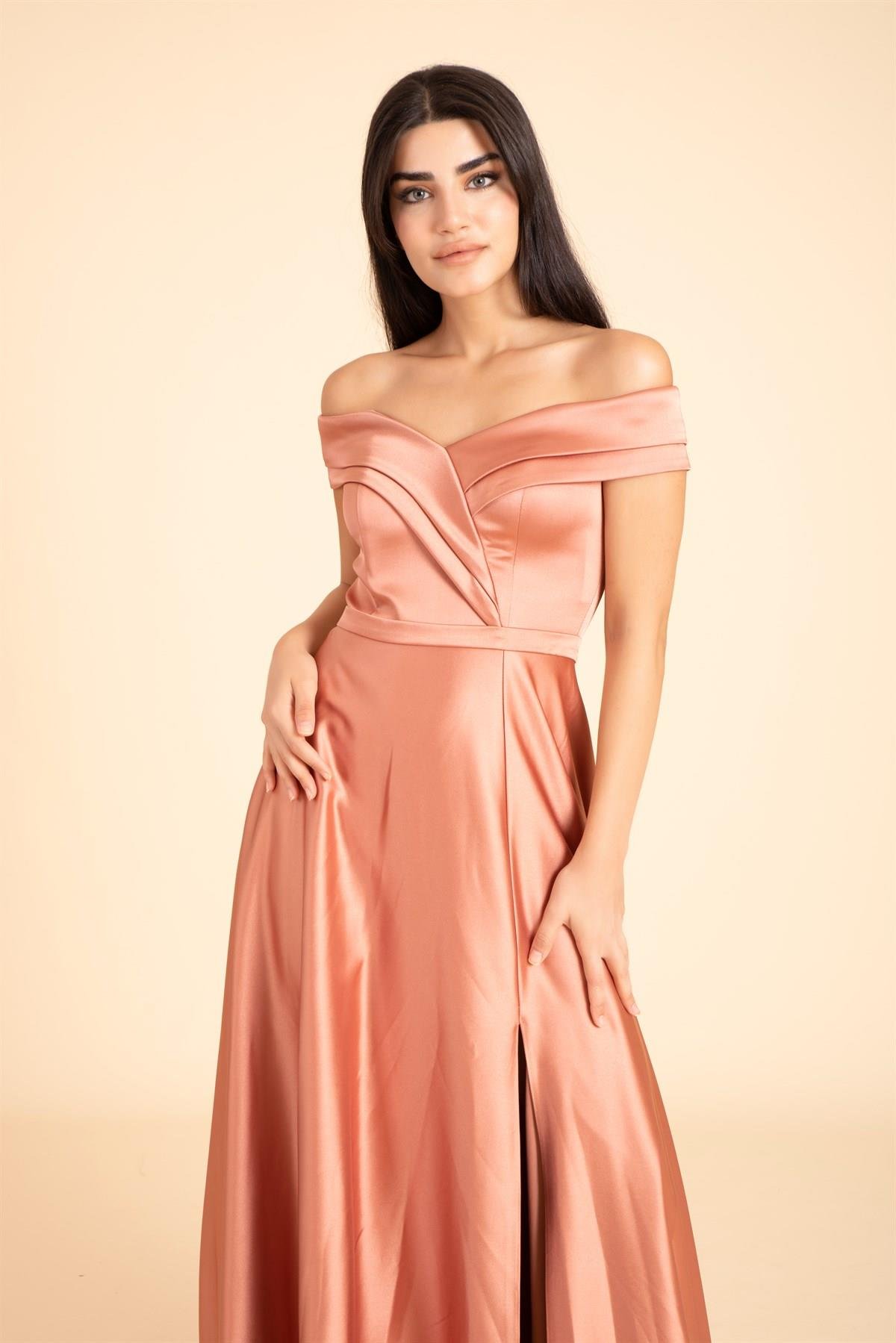 فستان السهرة 4667