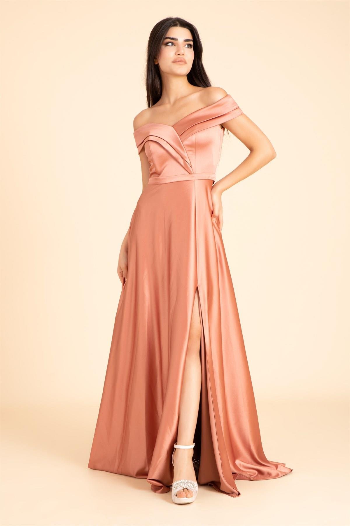 فستان السهرة 4667