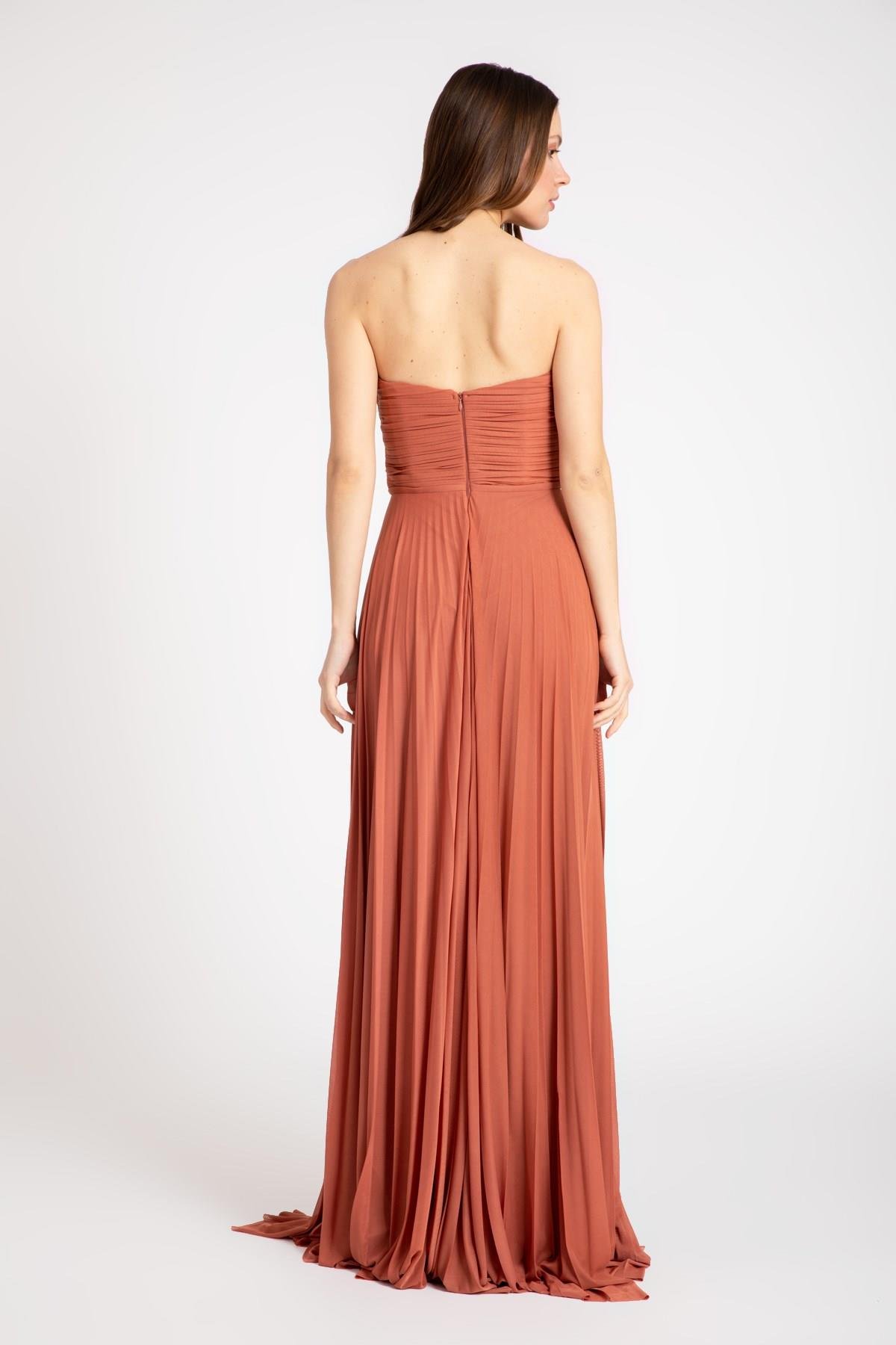 فستان السهرة 4853