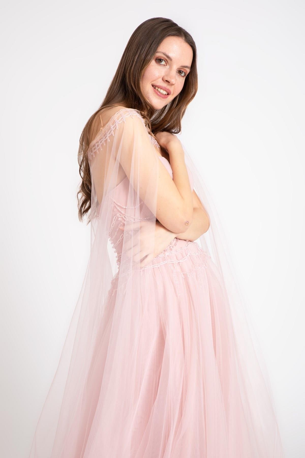 فساتين سهرة طويلة 331