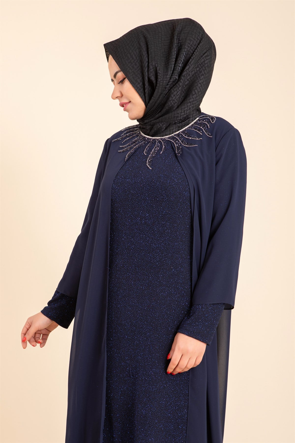 TESETTÜR ABİYENafideNafide TESETTÜR ABİYE ELBİSE 2387