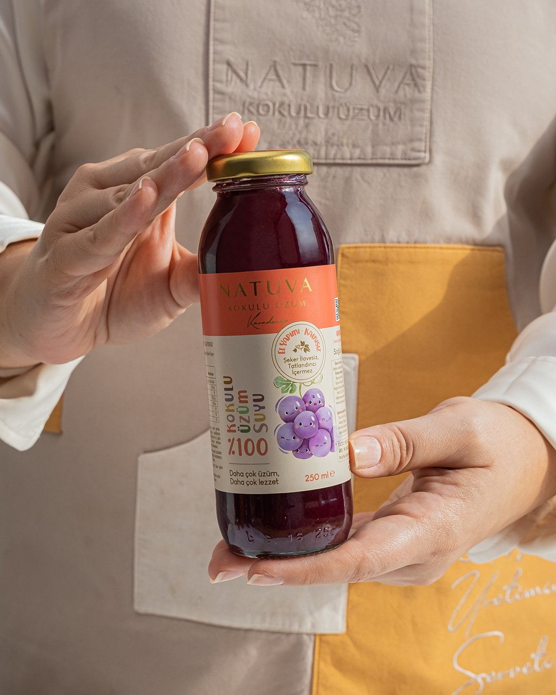 %100 Kokulu Üzüm Suyu Şeker İlavesiz 