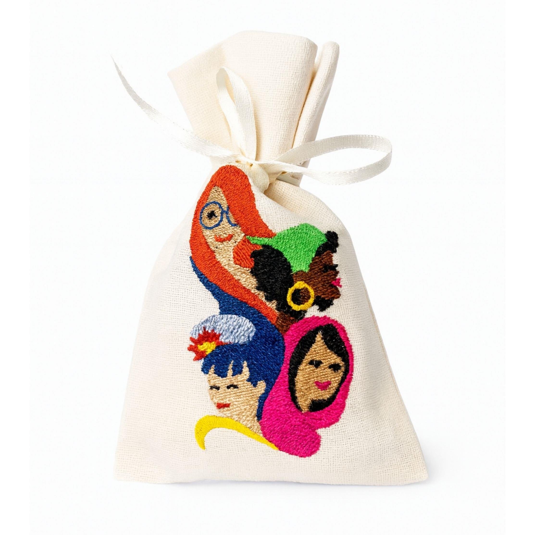 DÖRTLÜ KADIN NAKIŞLI LAVANTA KESESİ 