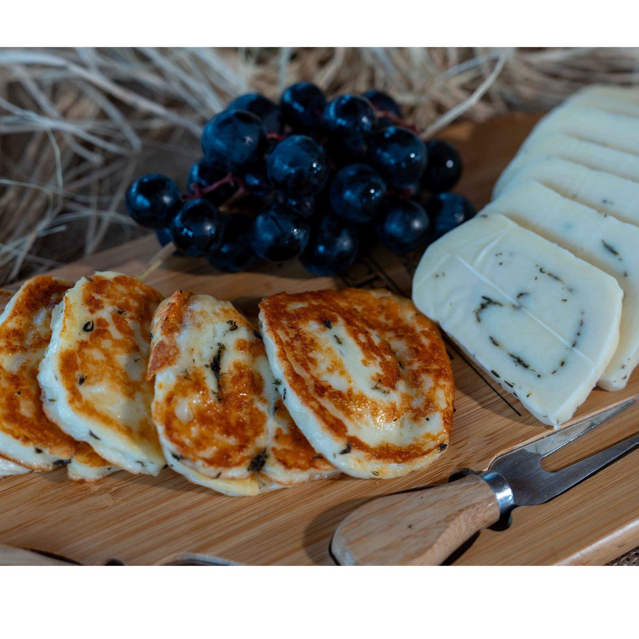 Eceköy Yarım Yağlı Çıbrıka Otlu Rulo İnek Peynir 300 G
