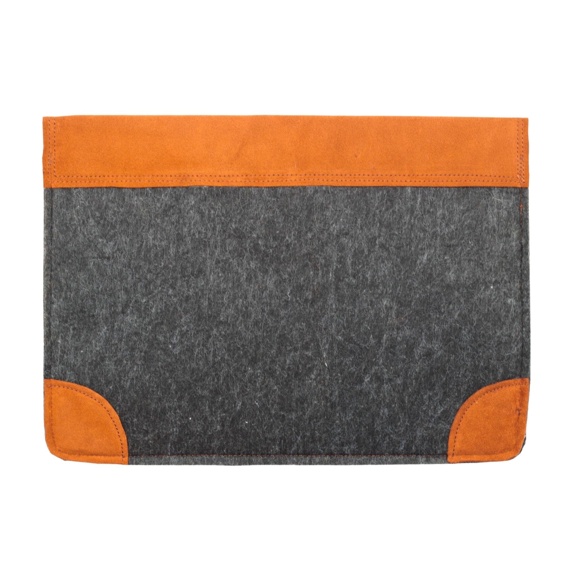 Gri Keçe Laptop Kılıfı