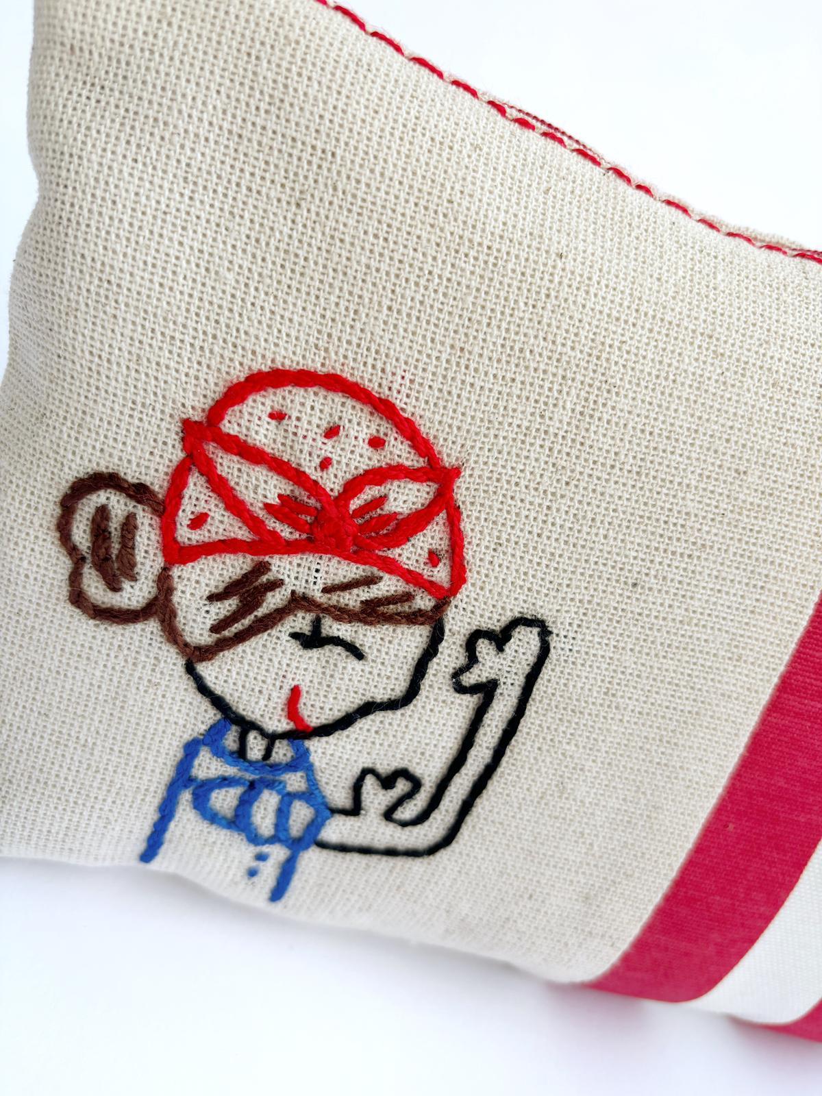 Kırmızı Kadın Gücü Makyaj Çantası