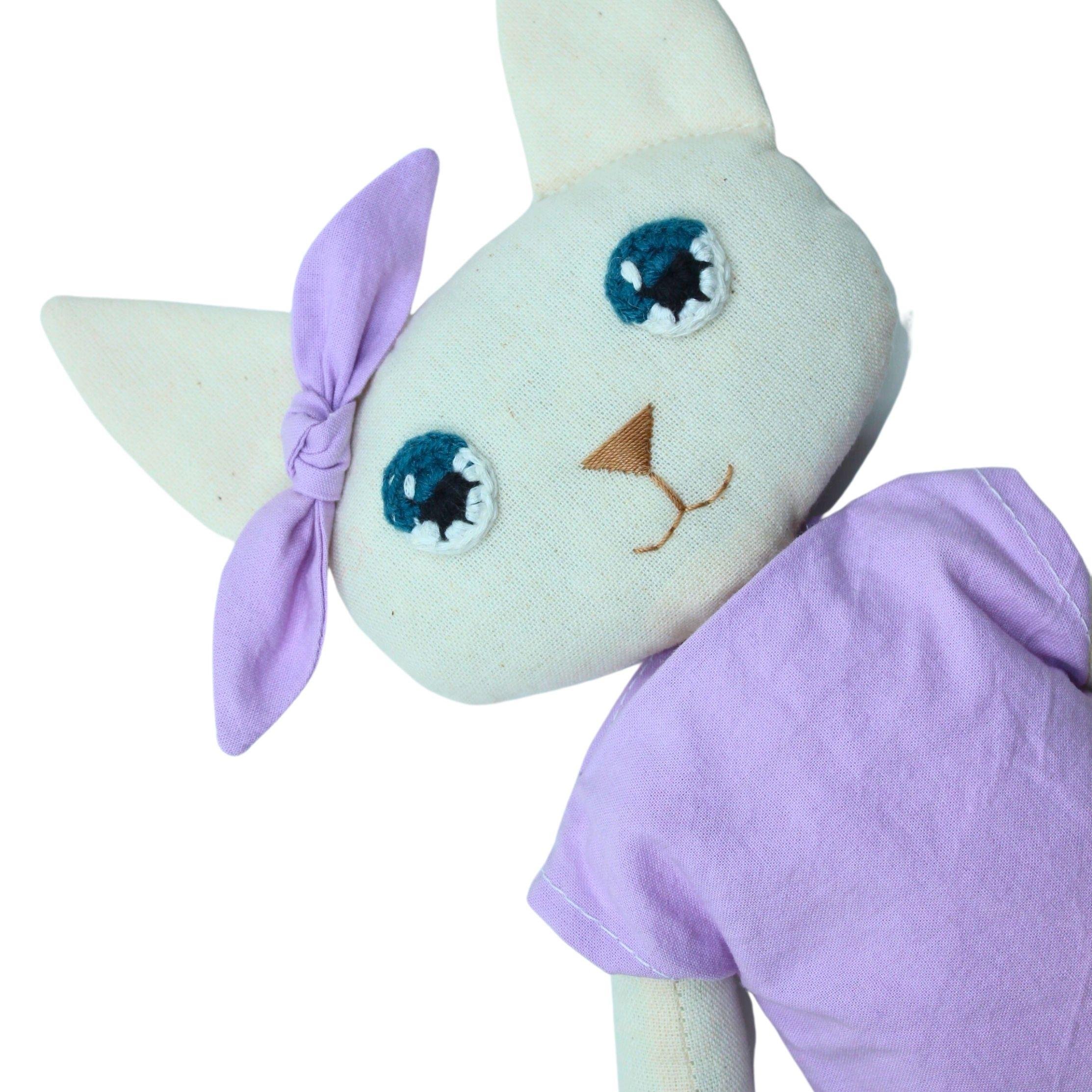 Mor Elbiseli Kedi Bez Oyuncak