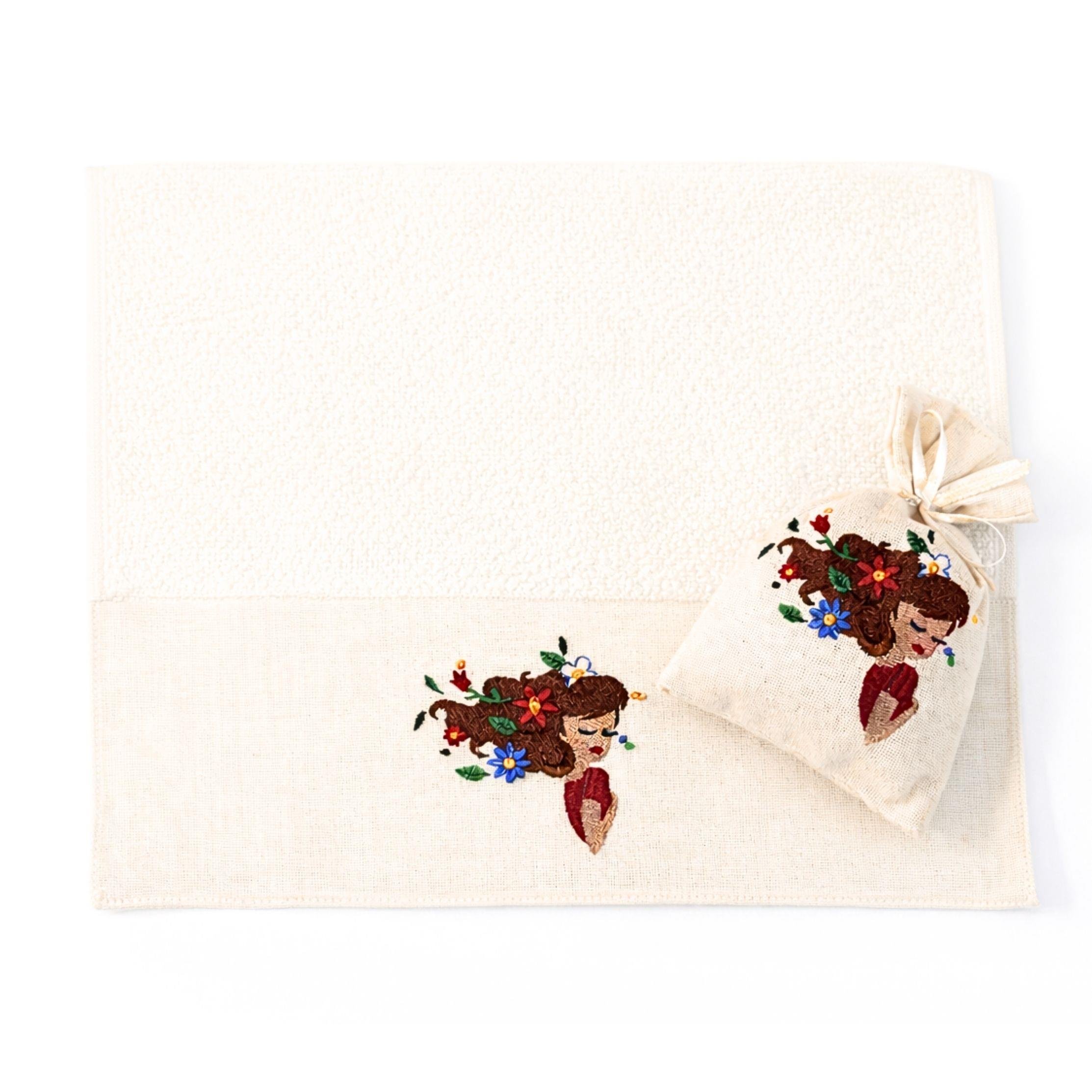 SAÇLARI ÇİÇEKLİ KADIN  DİKDÖRTGEN HAVLU SET 