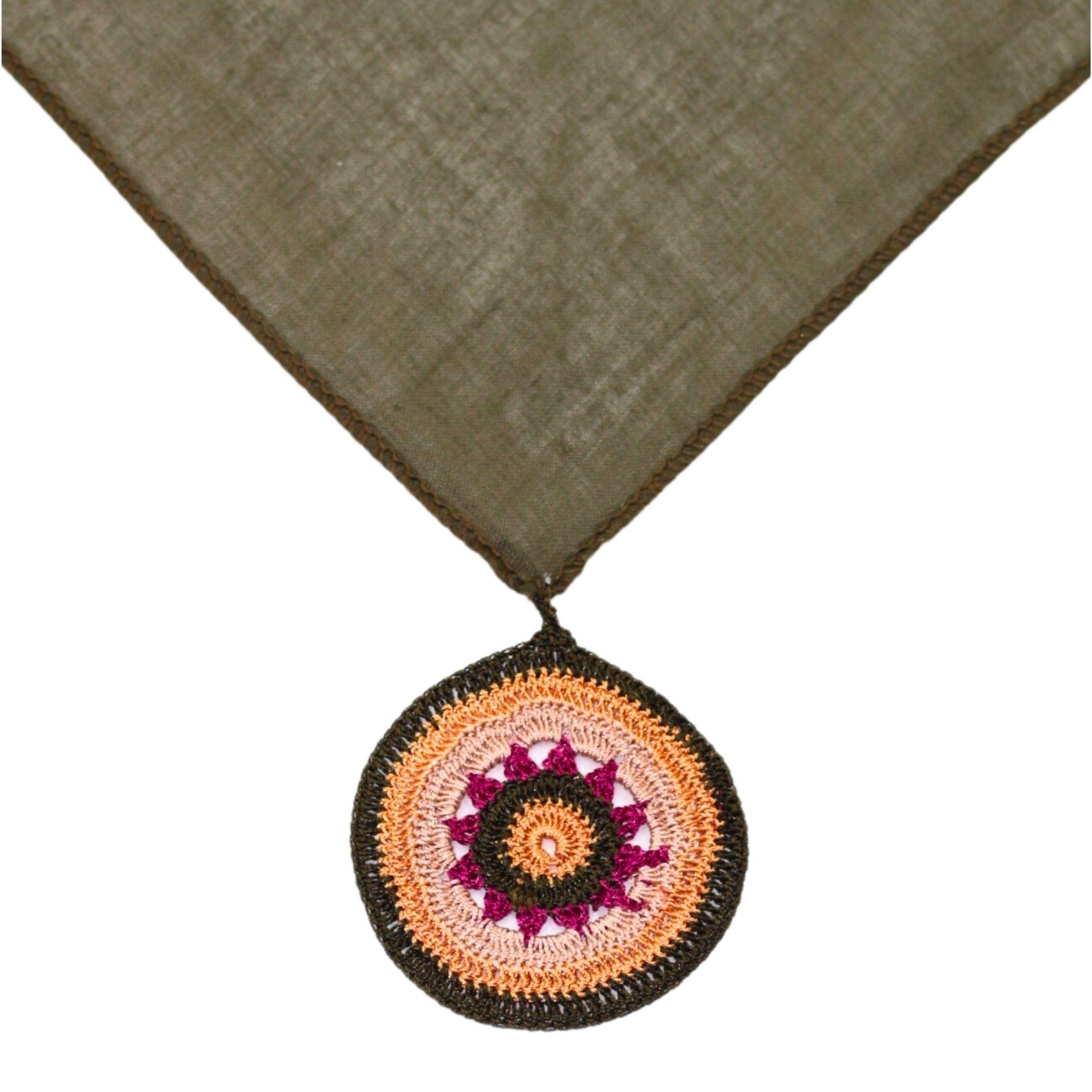 Yeşil Oyalı Fular