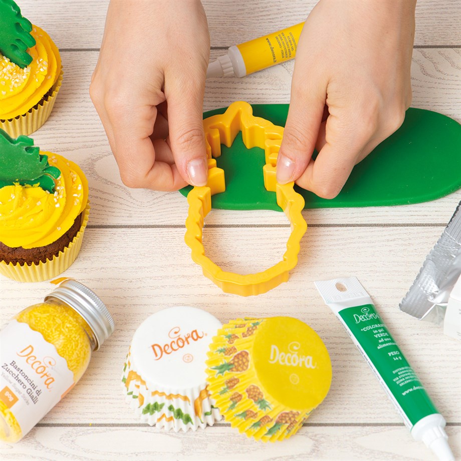  ÇİLEK VE ANANAS PLASTİK KURABİYE KALIBI 2 Lİ
