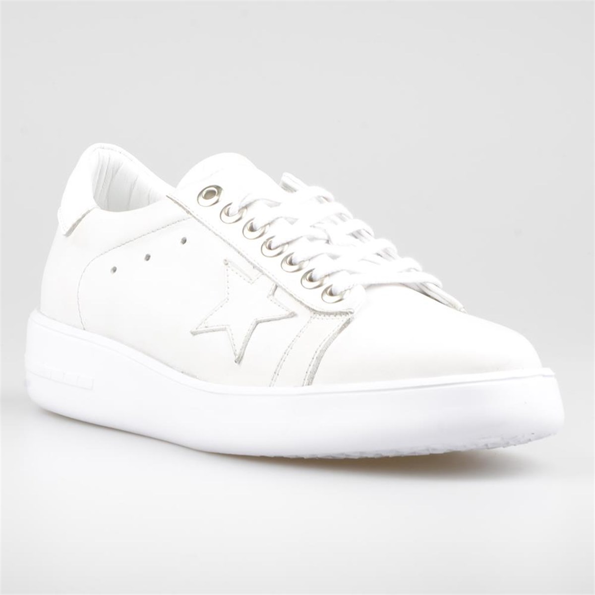 White Leather Men Sneakers Light Sole