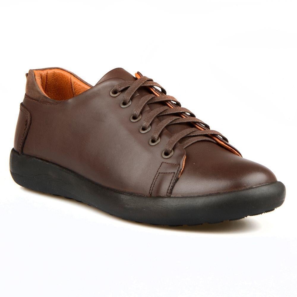 FootCourt Brown Men Sneakers Brown