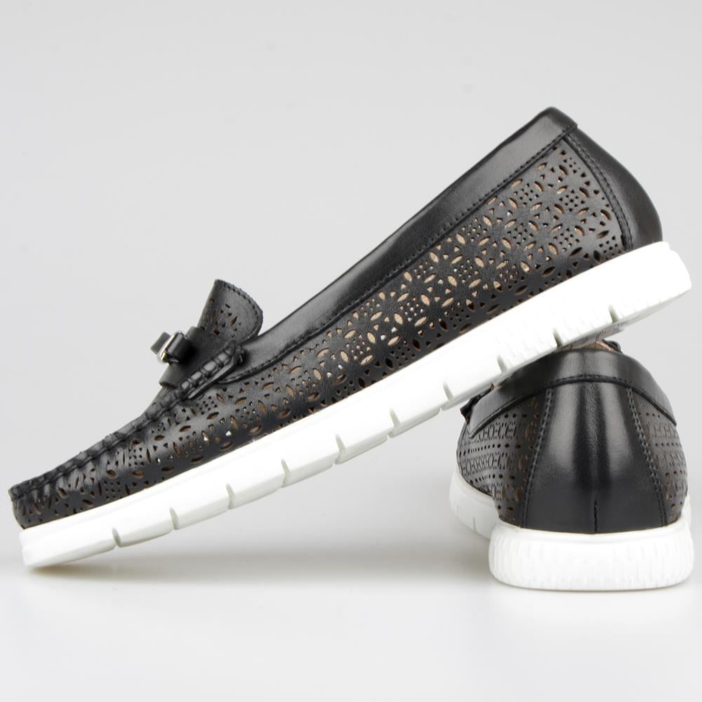 Black Women's Laser Pattern Loafers