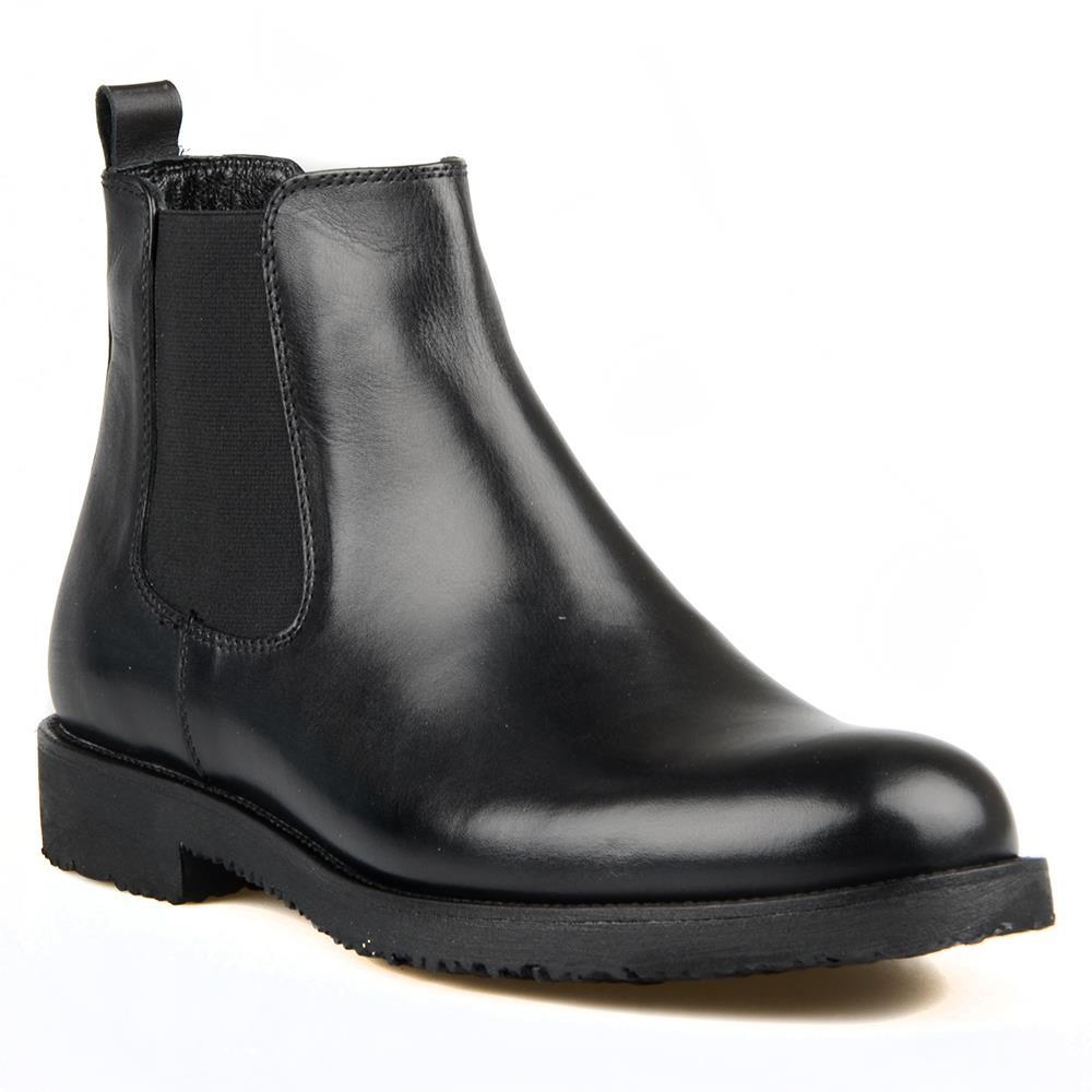 Black Leather Men's Chelsea Boots