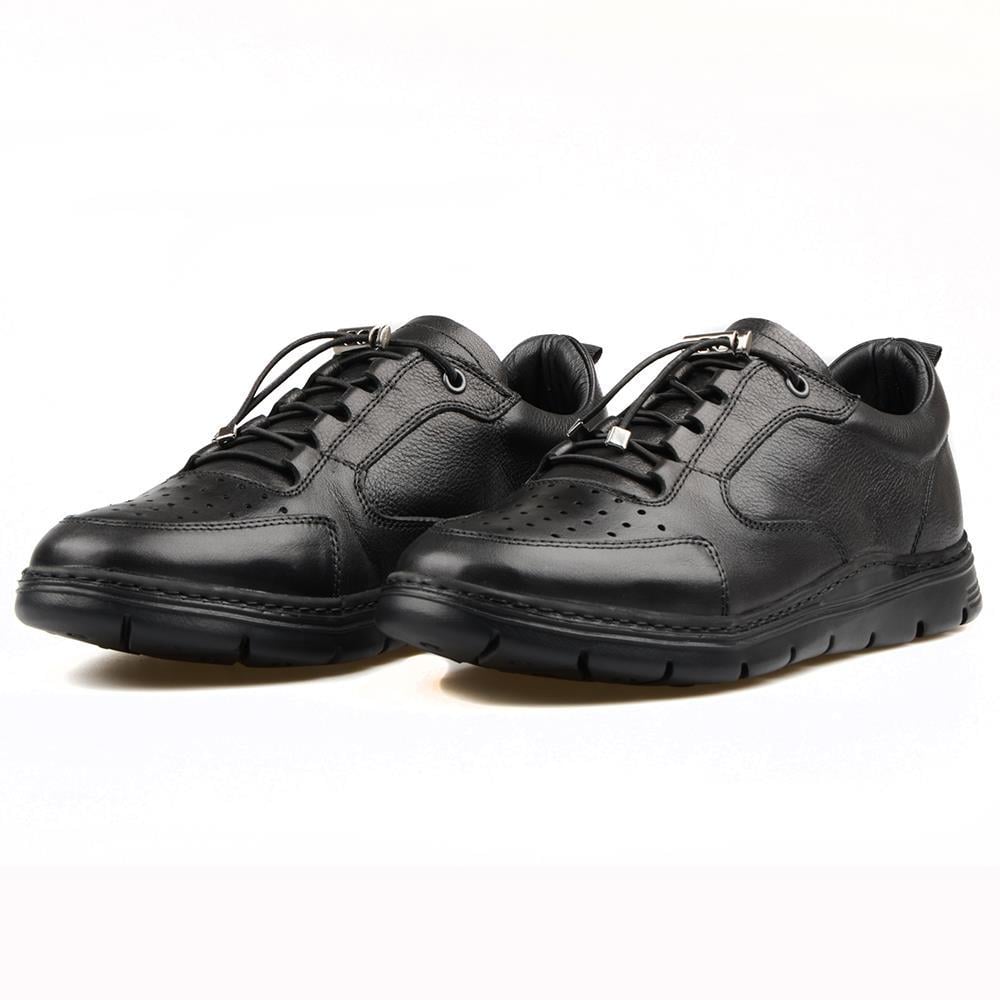 FootCourt Black Men Sneakers