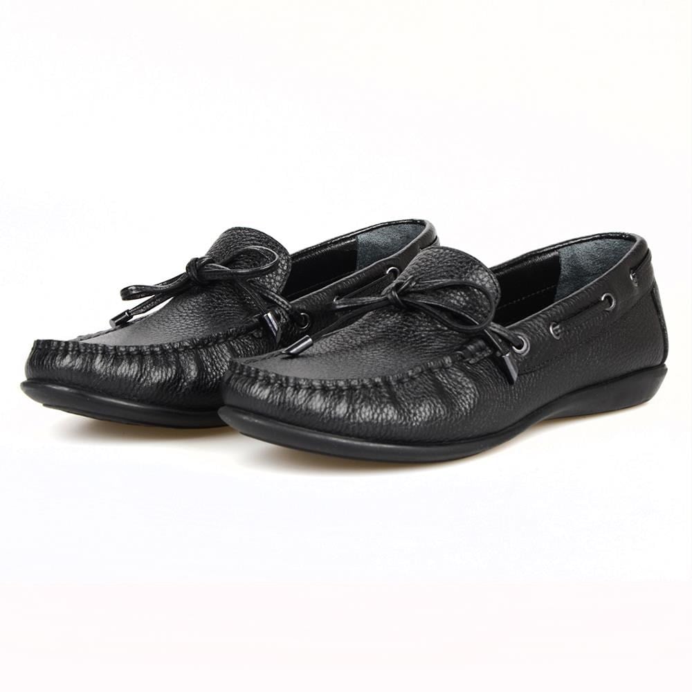 Siyah Deri Fiyonklu Kadın Loafer