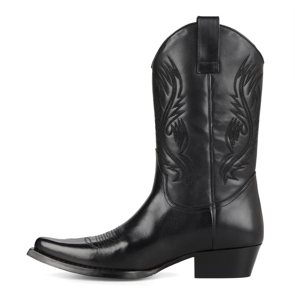 FootCourt Black Cowboy Boots
