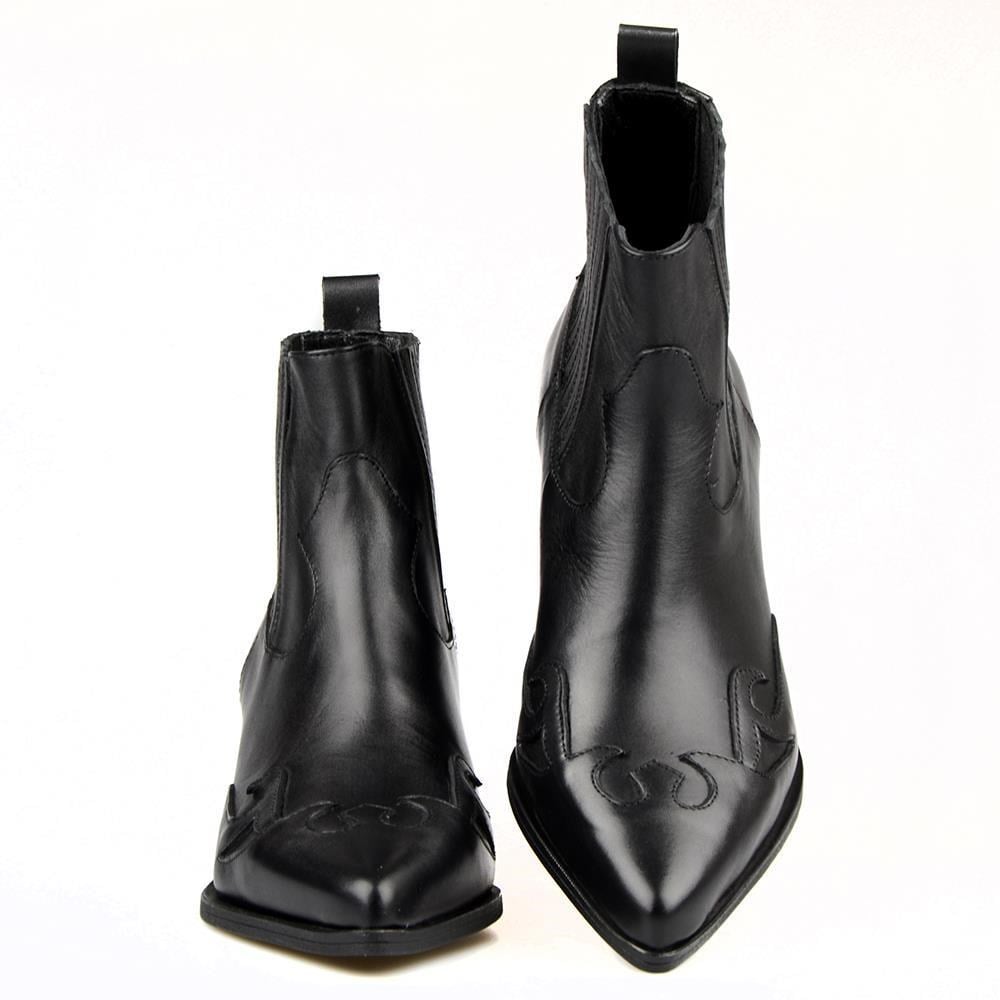 FootCourt Cowboy Boots Black