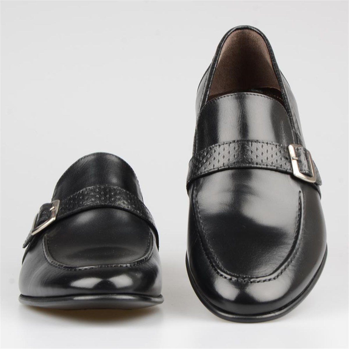 Black Leather Men's  Buckle Detailed Shoes