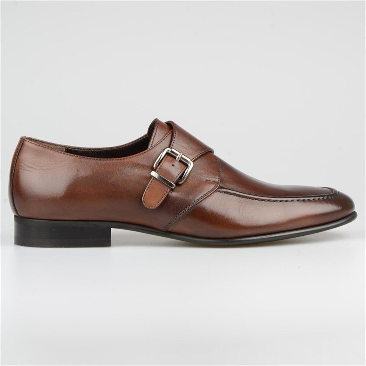 Brown Men's Leather Buckle Detailed Classic Shoes
