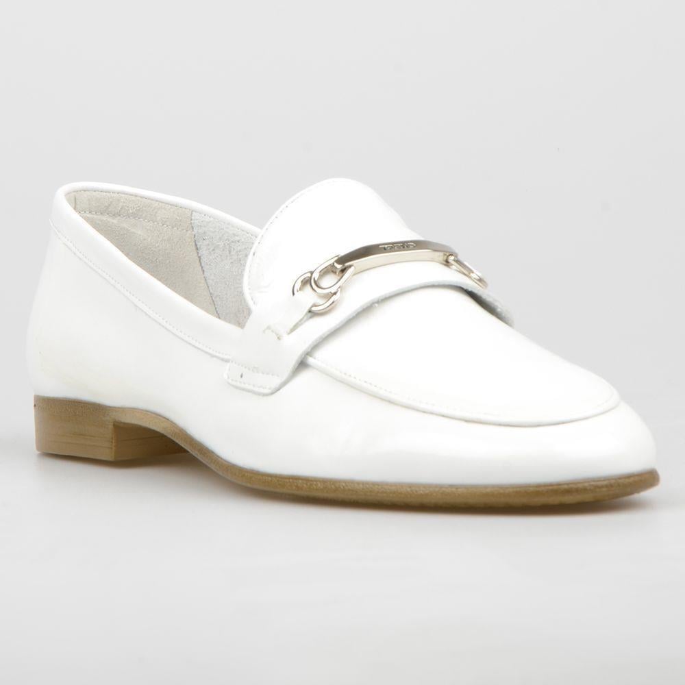 FootCourt Women's Slip On Loafers White