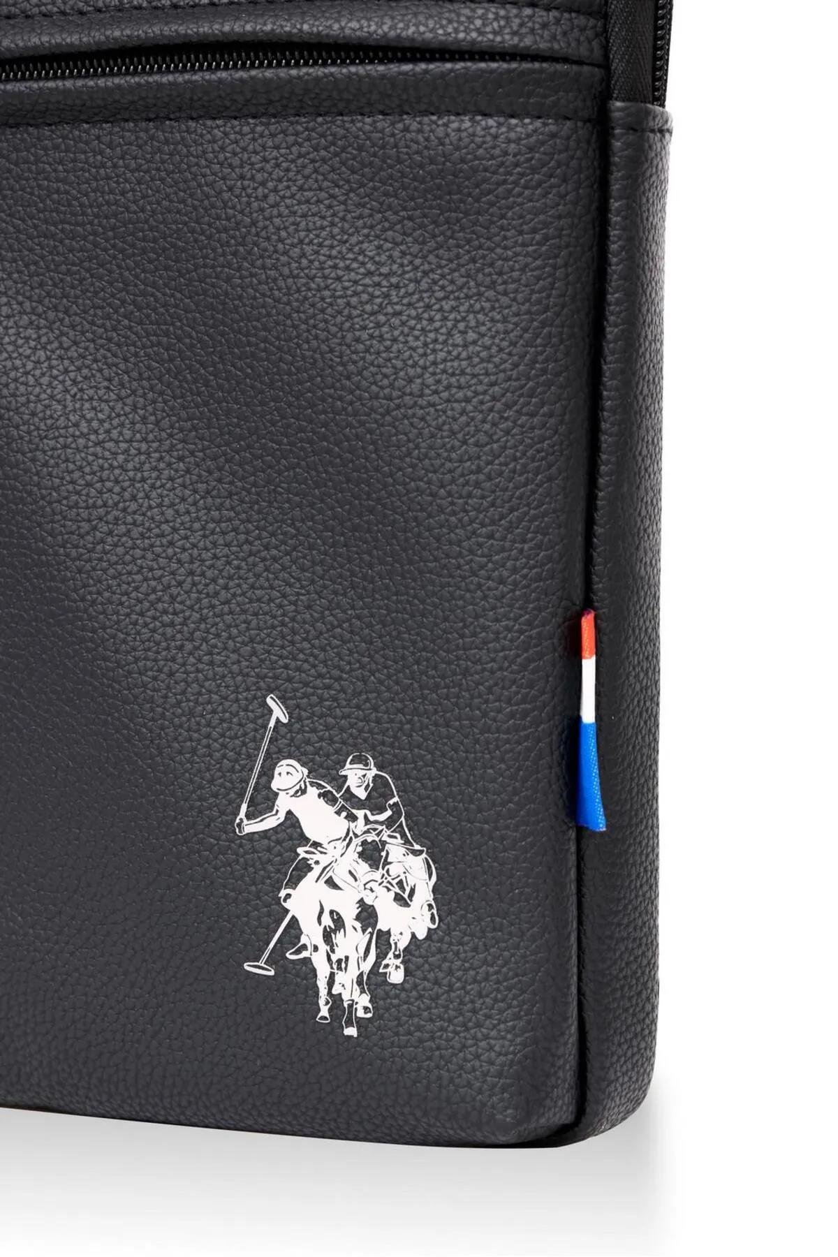 {U.S. Polo Assn.}