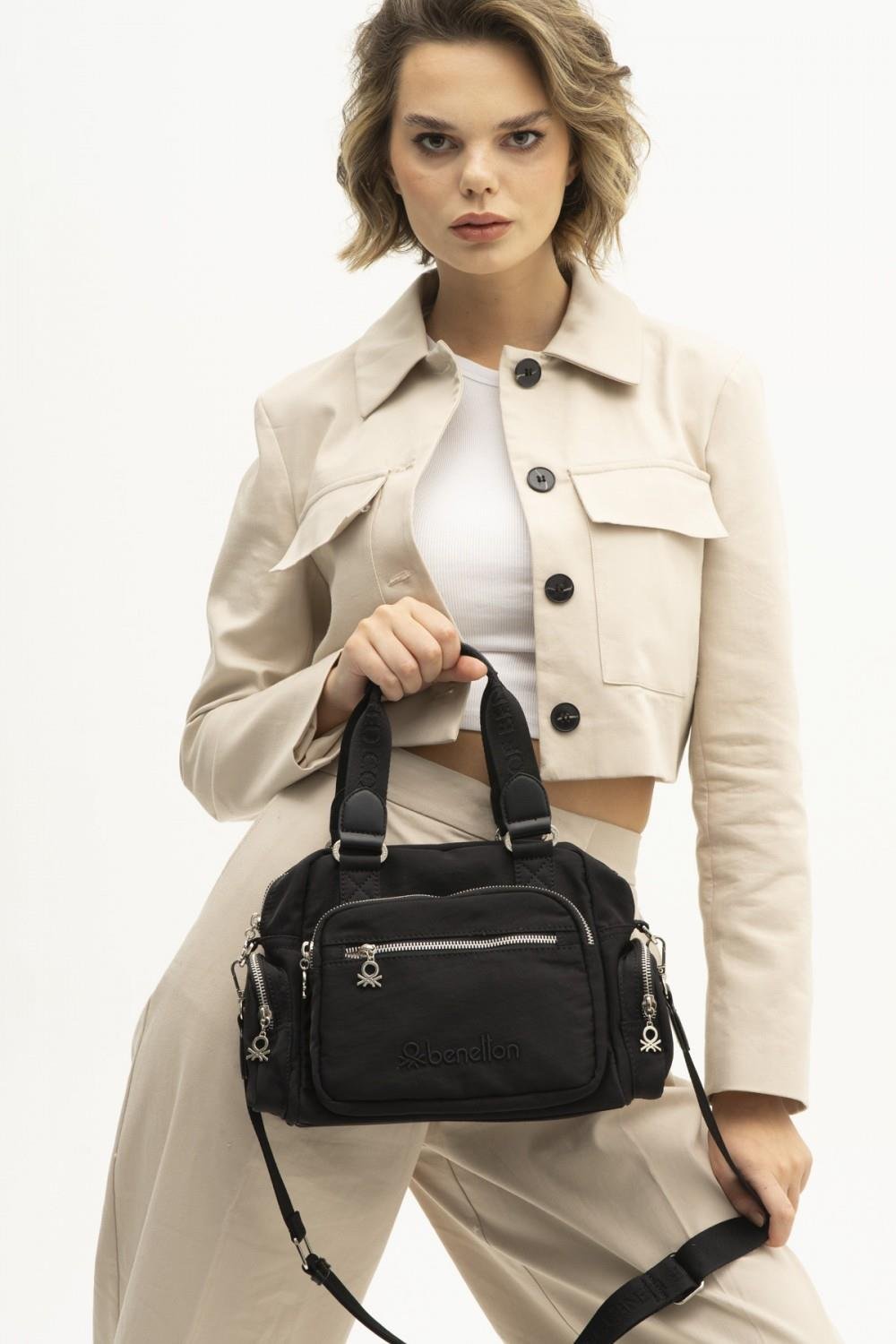 {United Colors of Benetton}