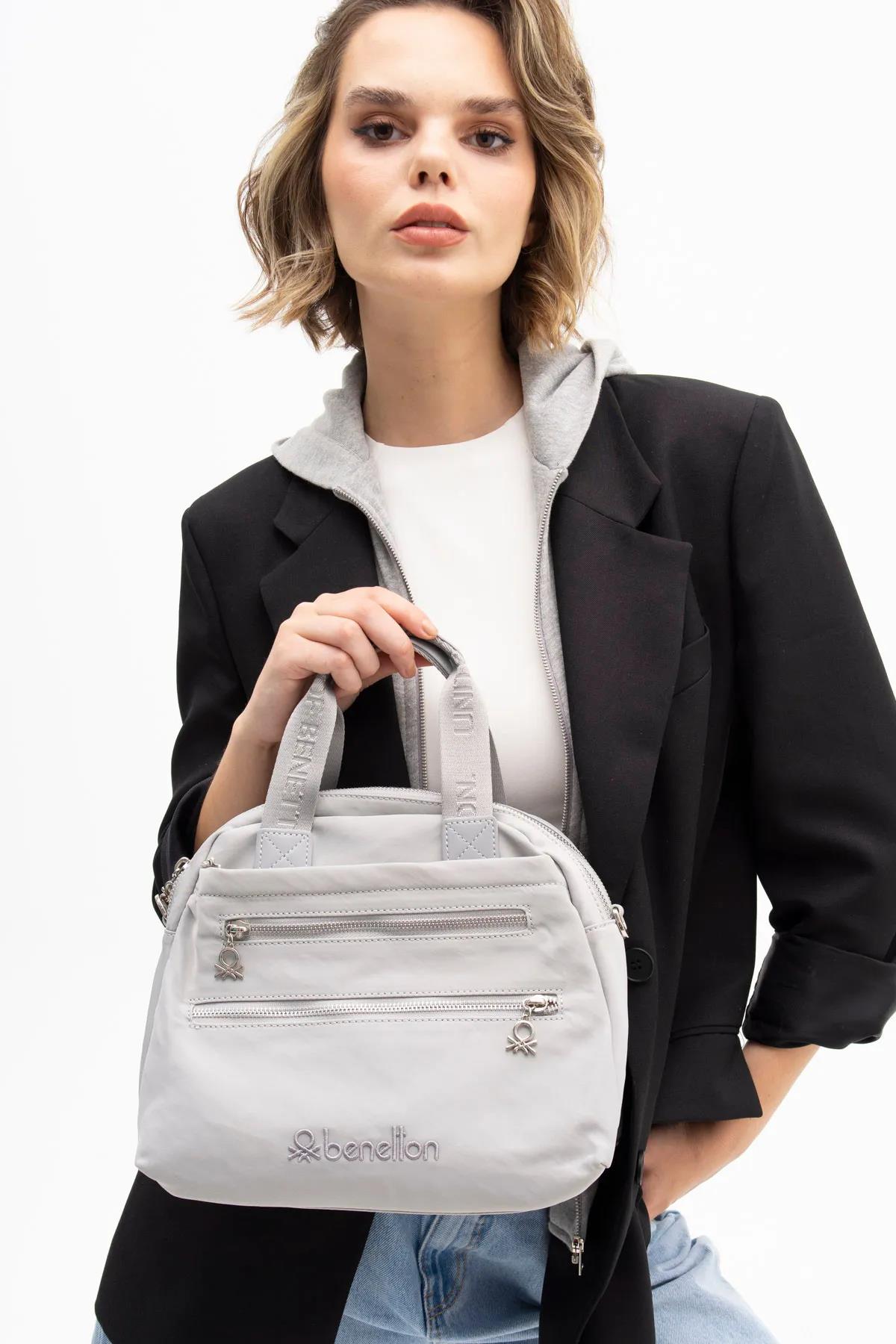 {United Colors of Benetton}