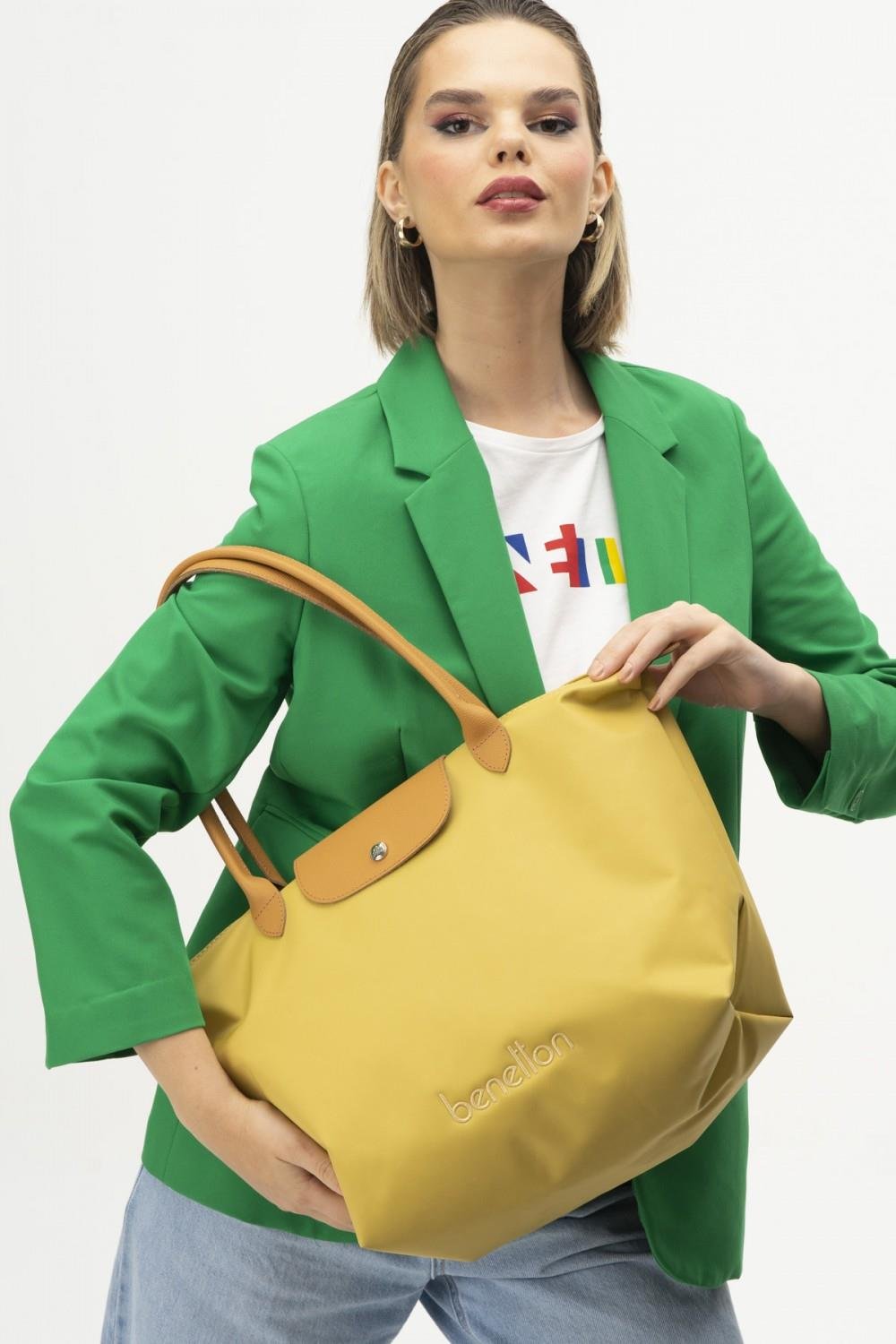 {United Colors of Benetton}