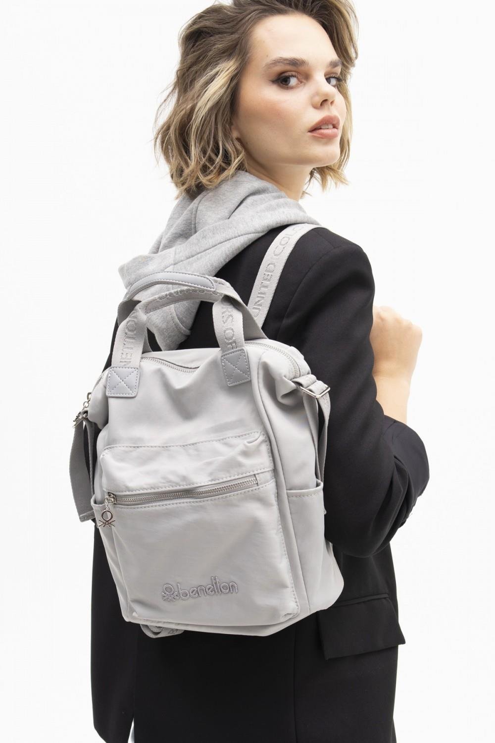 {United Colors of Benetton}