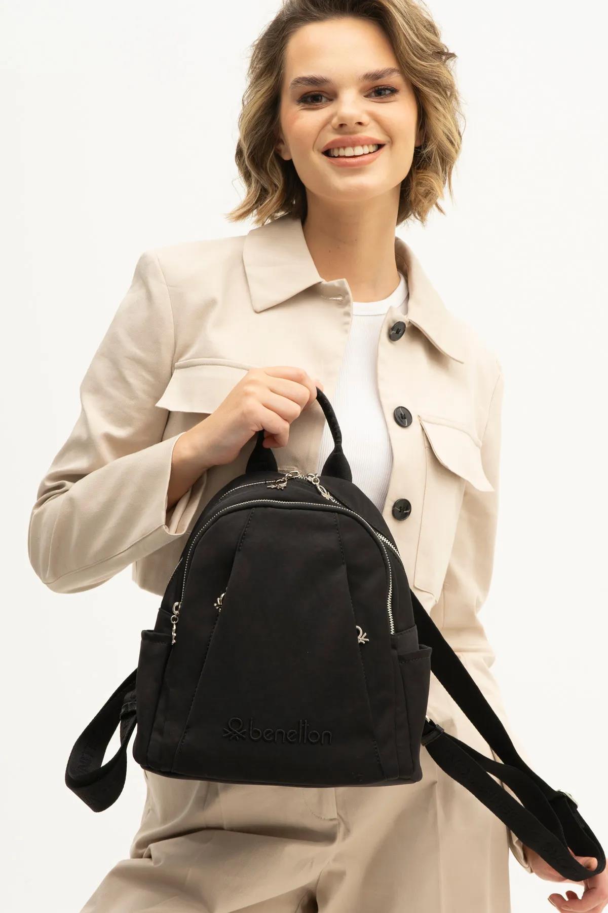 {United Colors of Benetton}