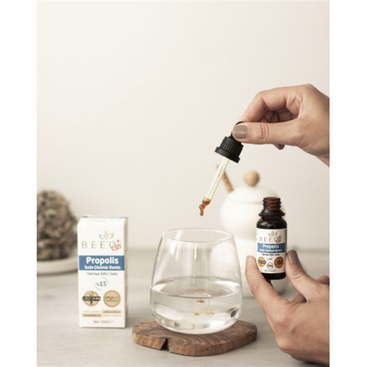 Bee`o Up Suda Çözünebilir Propolis Damla