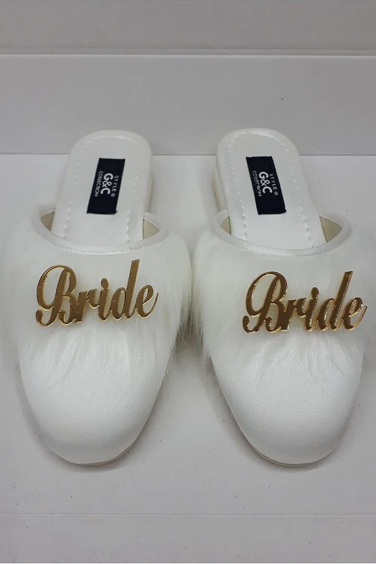 TerliklerGC Terlik 250 Kadın Bride Yazılı Tüylü Ev Terliği-Ekru | Pijamapazari.comGC Terlik 250 Kadın Bride Yazılı Tüylü Ev Terliği-Ekru