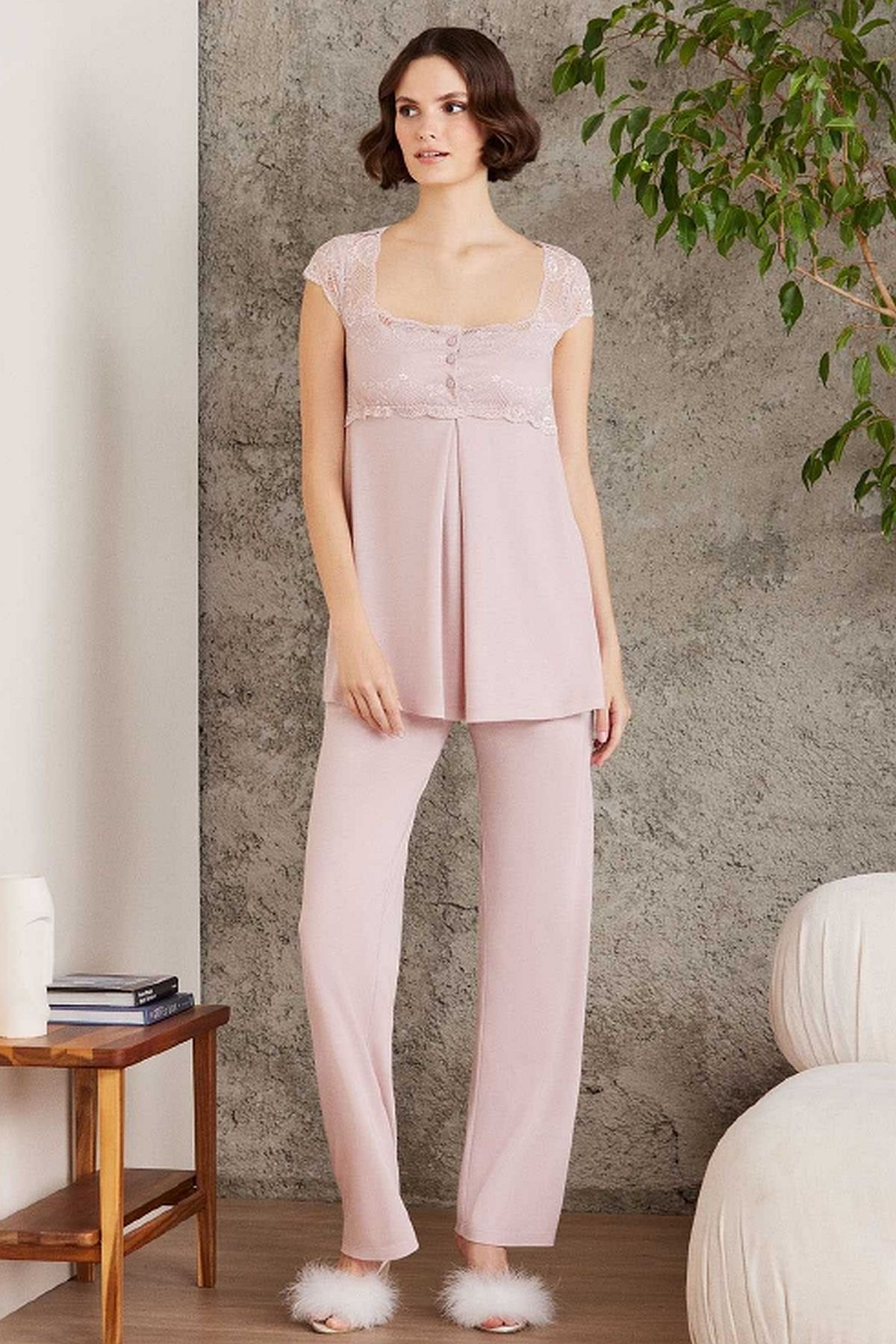 Sabahlıklı Pijama TakımlarıPierre Cardin 2805 Hamile Lohusa Sabahlıklı Pijama Takım-Pudra | Pijamapazari.comPierre Cardin 2805 Hamile Lohusa Sabahlıklı Pijama Takım-Pudra