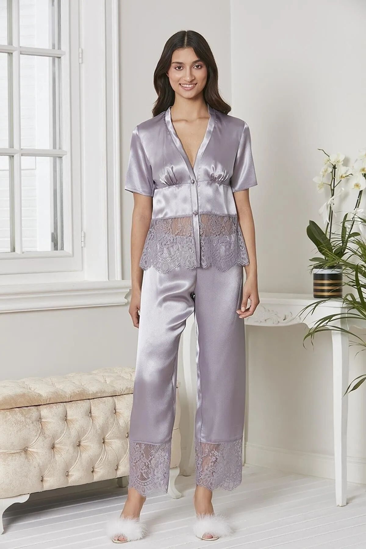 Saten Altılı SetlerPierre Cardin 6015 Kadın Dantelli Saten 6'lı Set-Royal | Pijamapazari.comPierre Cardin 6015 Kadın Dantelli Saten 6'lı Set-Royal