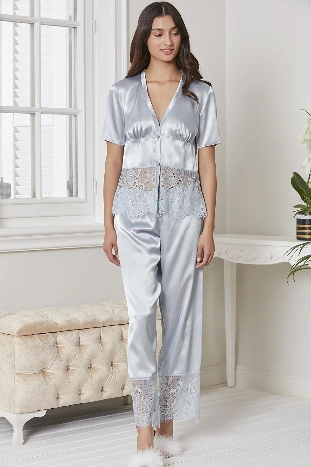 Saten Altılı SetlerPierre Cardin 6015 Kadın Dantelli Saten 6'lı Set-Mist | Pijamapazari.comPierre Cardin 6015 Kadın Dantelli Saten 6'lı Set-Mist