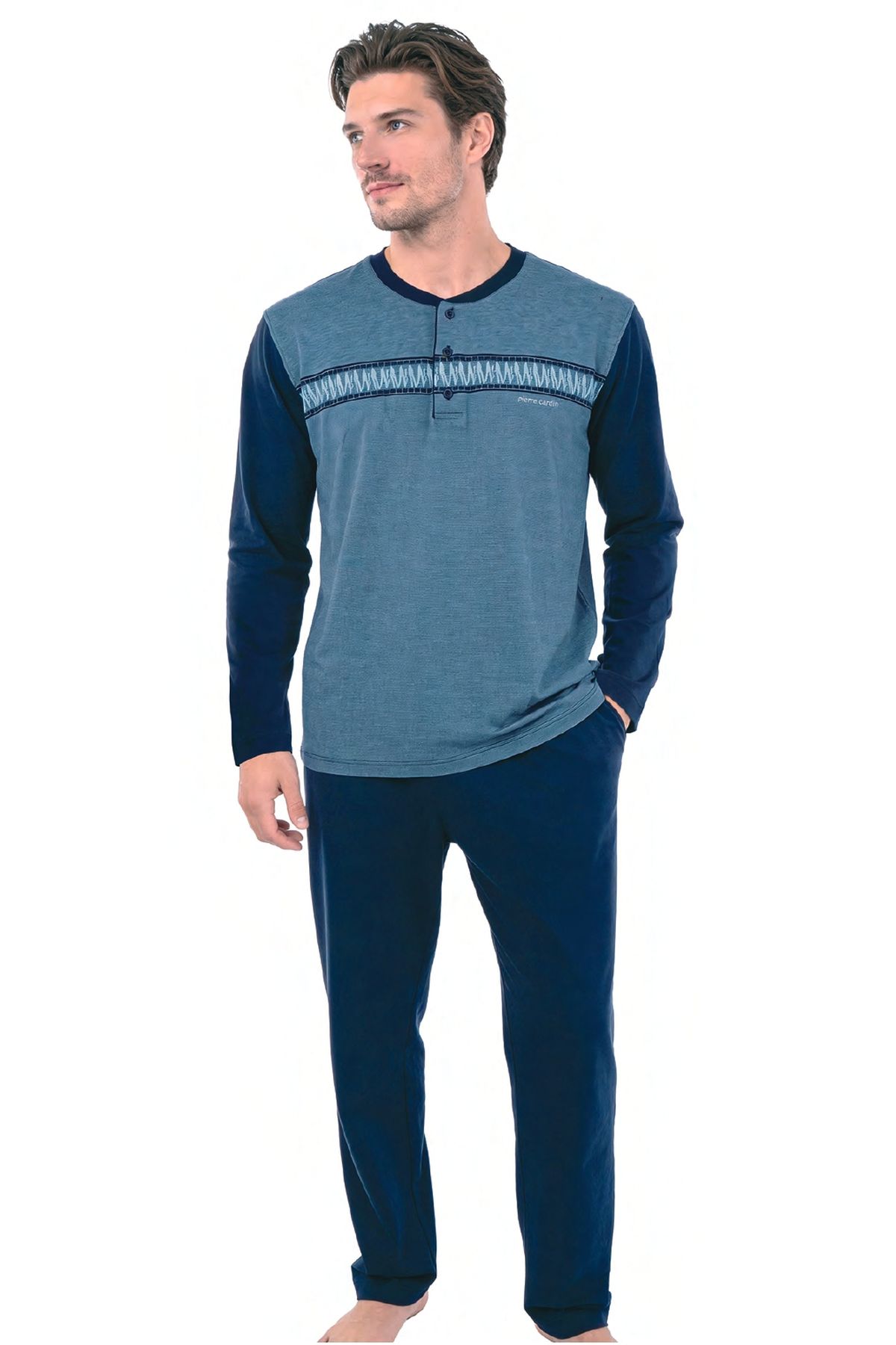 PijamalarHG8757575840543 Pijamapazarı.com'da. Uygun fiyat seçenekleri ile sipariş verebilirsiniz.Pierre Cardin 6141 Erkek Uzun Kollu Bisiklet Yaka Pijama Takımı -Lacivert