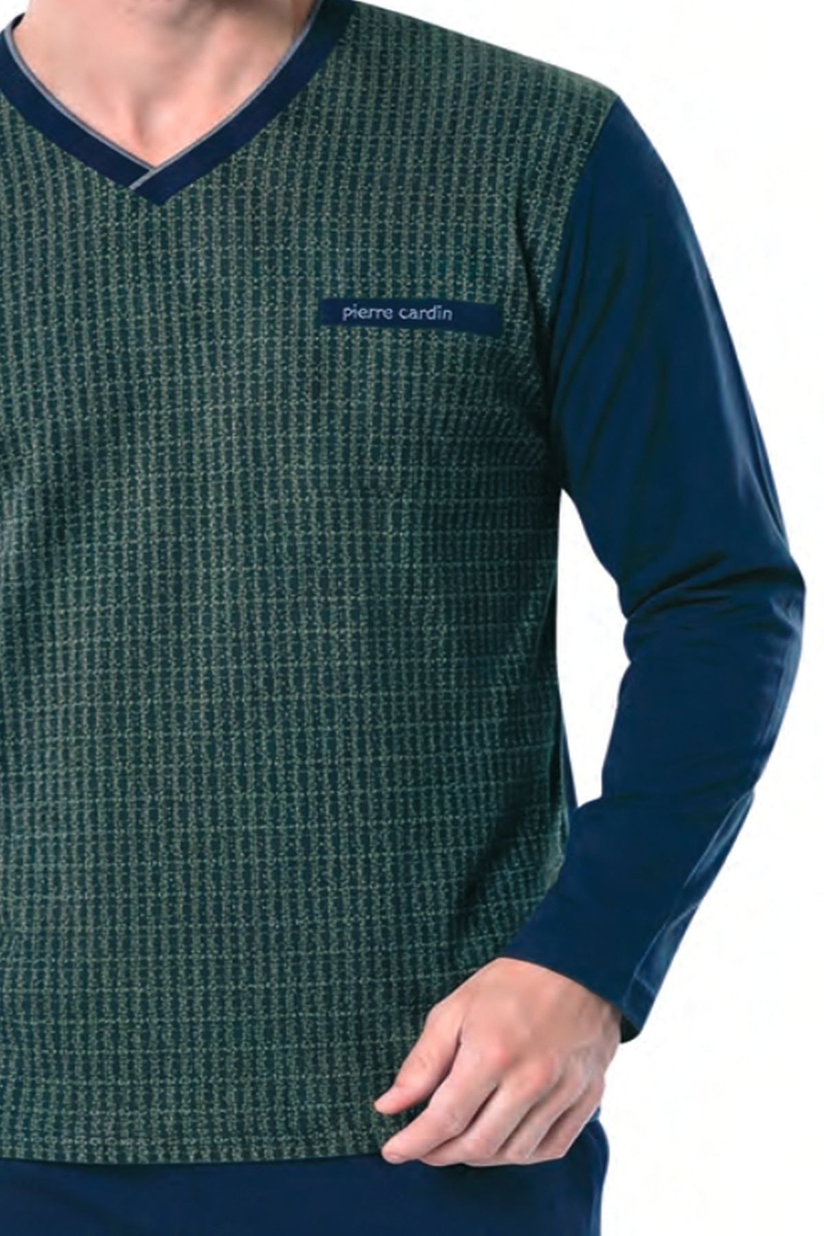 PijamalarHG8757575840573 Pijamapazarı.com'da. Uygun fiyat seçenekleri ile sipariş verebilirsiniz.Pierre Cardin 6143 Erkek Uzun kollu V Yaka Jakarlı Pijama Takımı-Haki