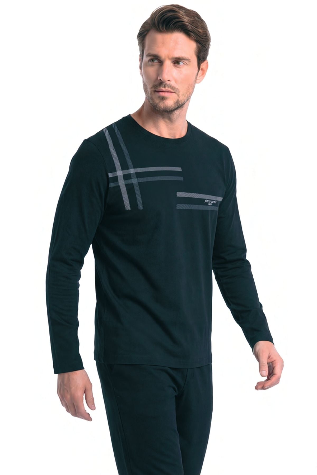 PijamalarHG8757575840643 Pijamapazarı.com'da. Uygun fiyat seçenekleri ile sipariş verebilirsiniz.Pierre Cardin 6152 Erkek Uzun Kollu Bisiklet Yaka Pijama Takımı -Siyah