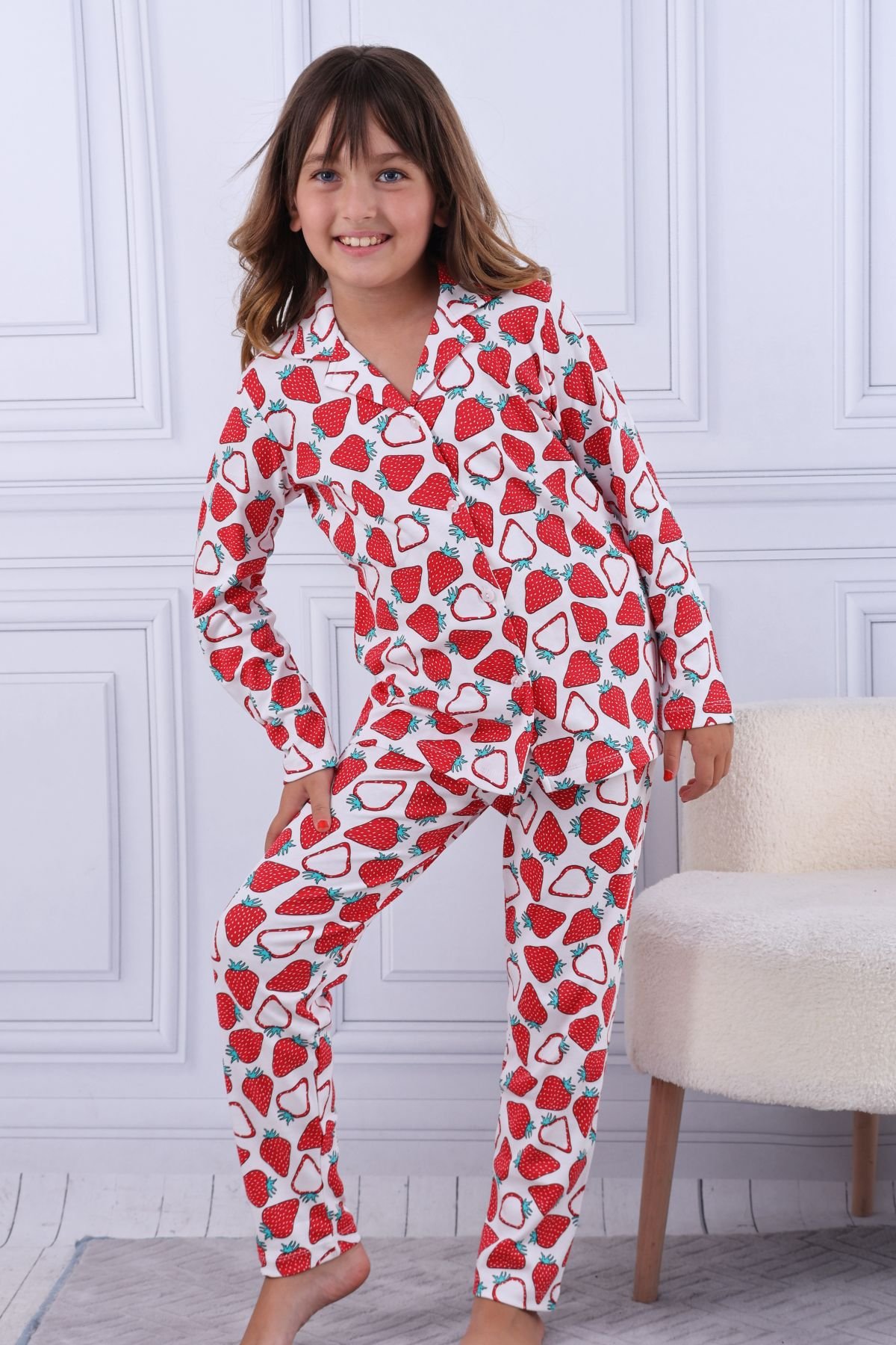 Uyku GiyimTiril Tiril 101 Kız Çocuk Uzun Kollu Gömlek Pijama Takım-Kırmızı | Pijamapazari.comTiril Tiril 101 Kız Çocuk Uzun Kollu Gömlek Pijama Takım-Kırmızı