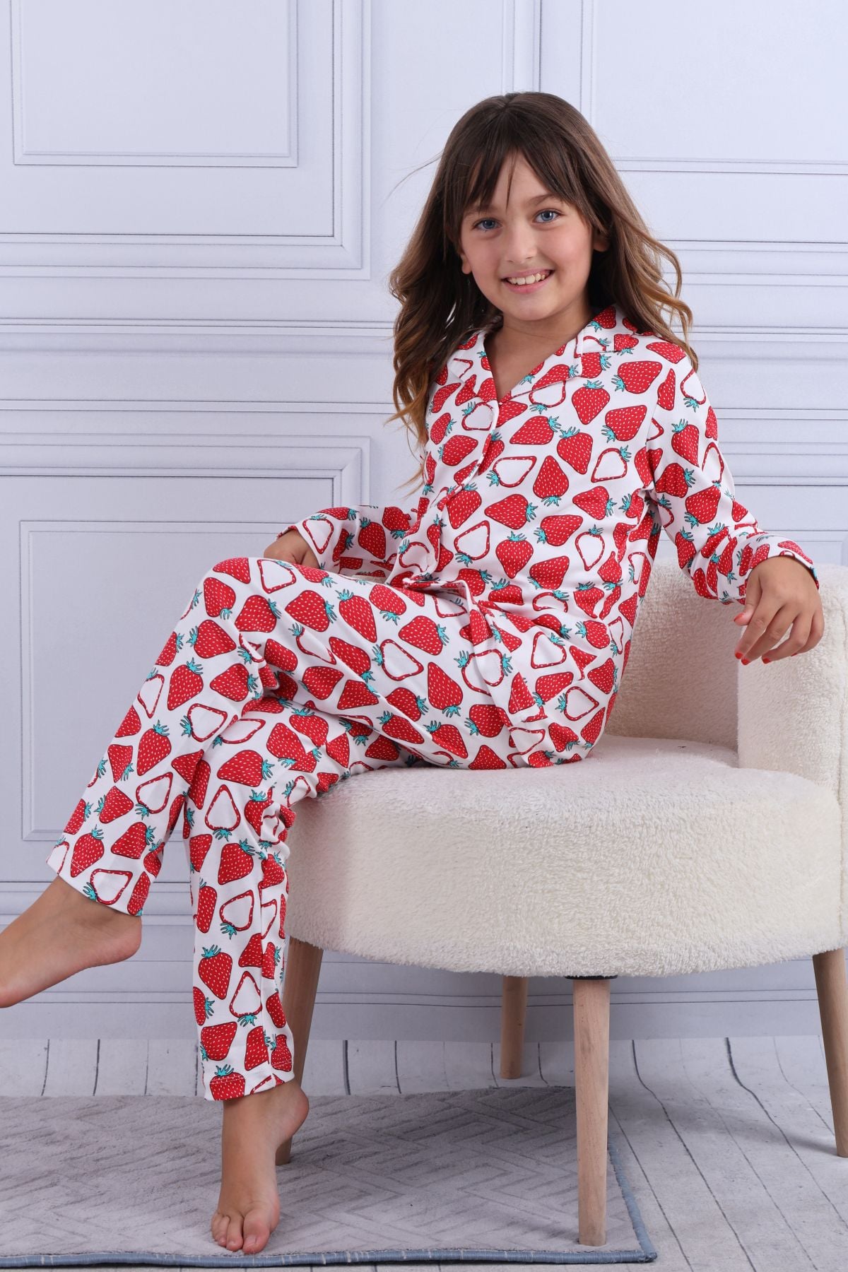 Uyku GiyimTiril Tiril 101 Kız Çocuk Uzun Kollu Gömlek Pijama Takım-Kırmızı | Pijamapazari.comTiril Tiril 101 Kız Çocuk Uzun Kollu Gömlek Pijama Takım-Kırmızı
