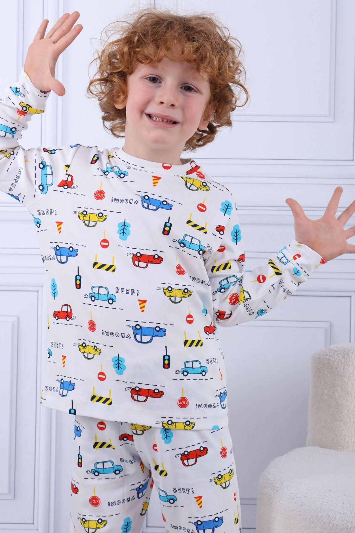 PijamalarTiril Tiril 104 Erkek Çocuk Uzun Kollu Bisiklet Yaka Pijama Takım-Beyaz | Pijamapazari.comTiril Tiril 104 Erkek Çocuk Uzun Kollu Bisiklet Yaka Pijama Takım-Beyaz