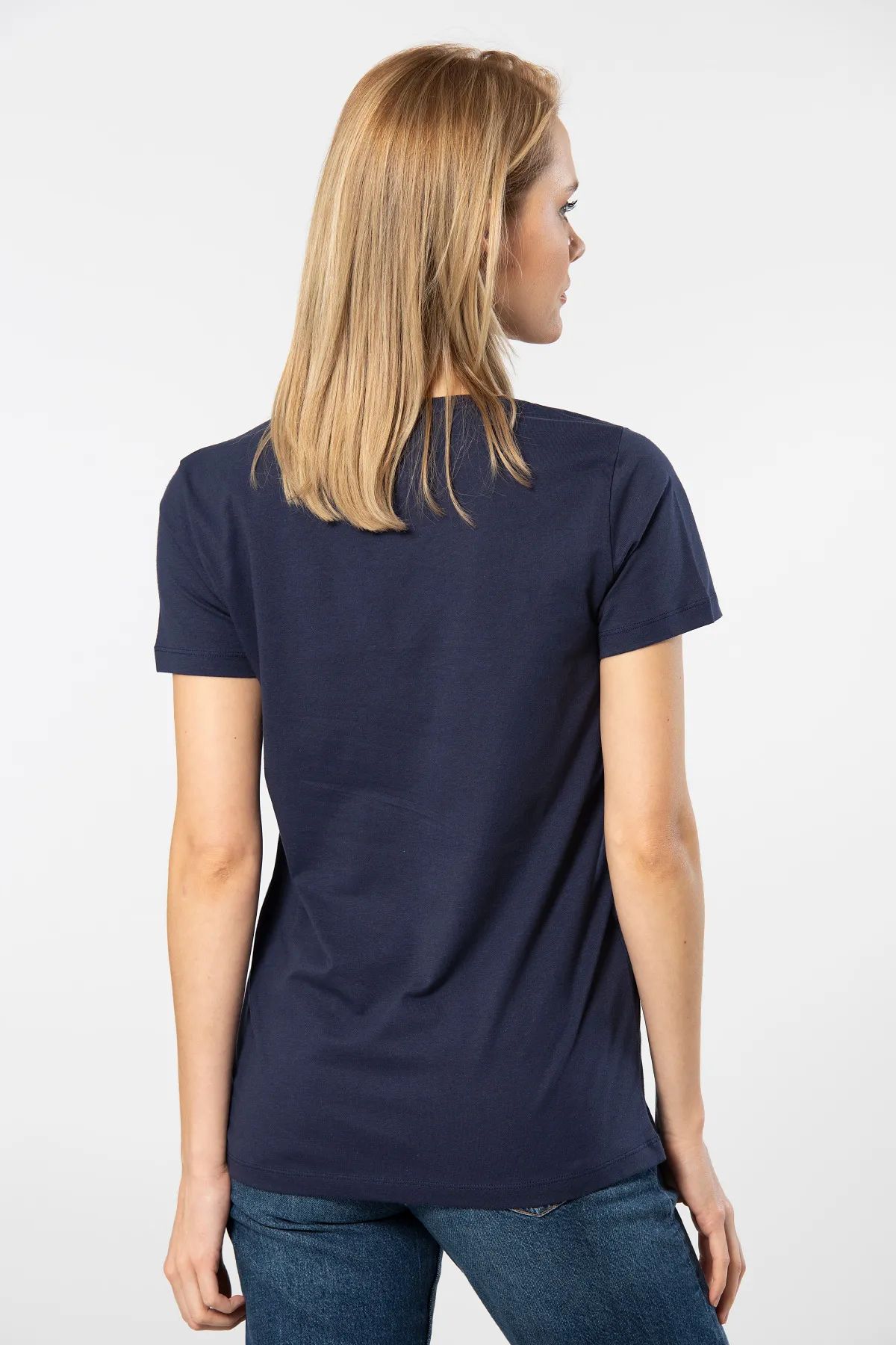 T-ShirtWTSHIRT MİLANO Kadın Kısa Kollu V Yaka Basic T-shirt-Lacivert | Pijamapazari.comWTSHIRT MİLANO Kadın Kısa Kollu V Yaka Basic T-shirt-Lacivert