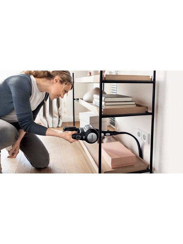 Bosch BCS712XXL Şarjlı Dik Süpürge Siyah