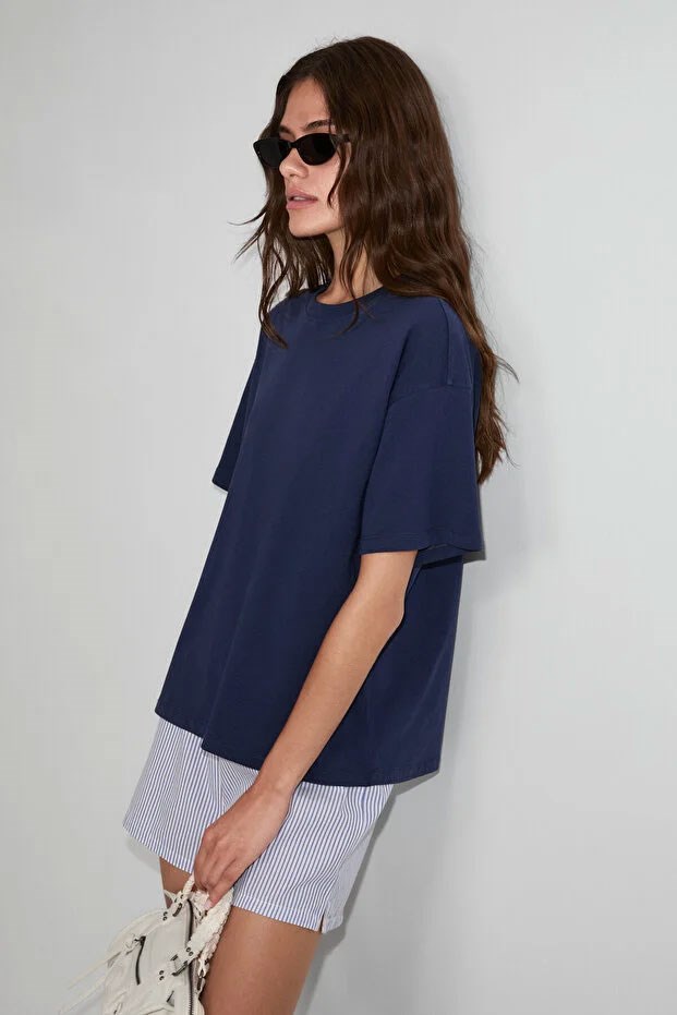 Bisiklet Yaka Oversize T-shirt LACİVERT